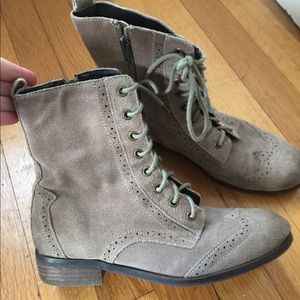 Size 7.5 Dolce Vita Boots, lace up booties, worn 1